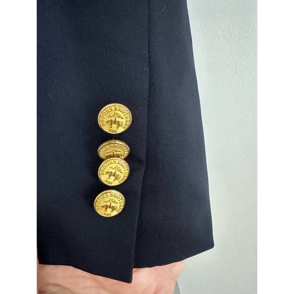 Brooks Brothers 346 Navy Blue Single Breasted 2 Gold Buttons Classic Blazer, 40R - Picture 4 of 9